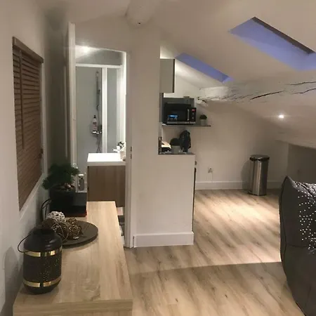 Valence 26000 Valence